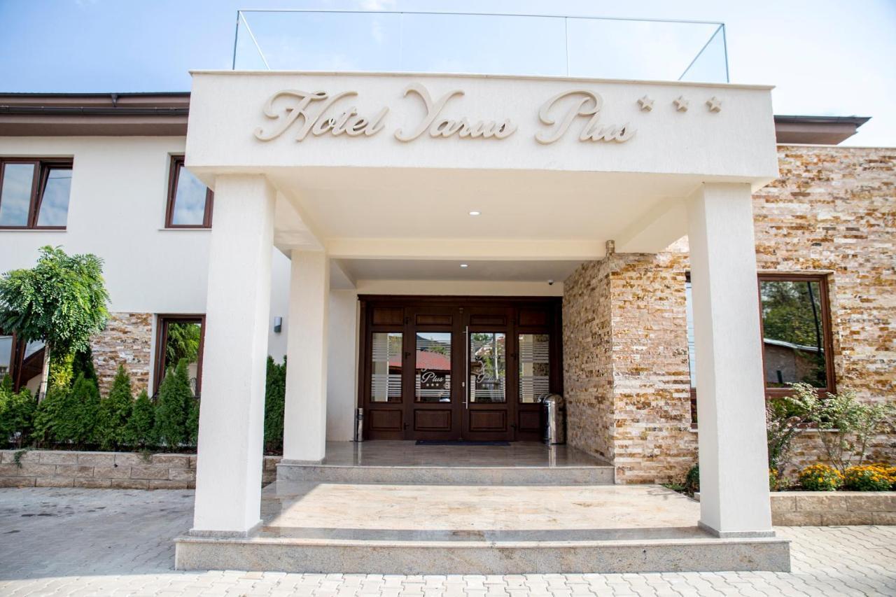 Hotel Yarus Plus Ploieşti Eksteriør bilde